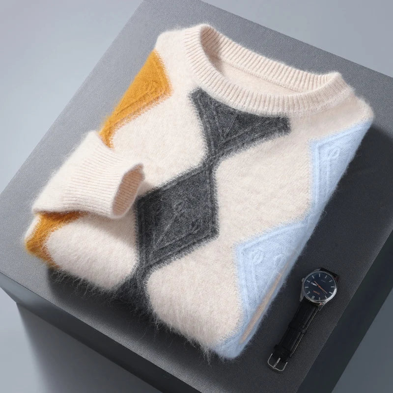 Men's Brushed Knit Argyle Sweater with Ribbed Cuffs | Savonti - Beige