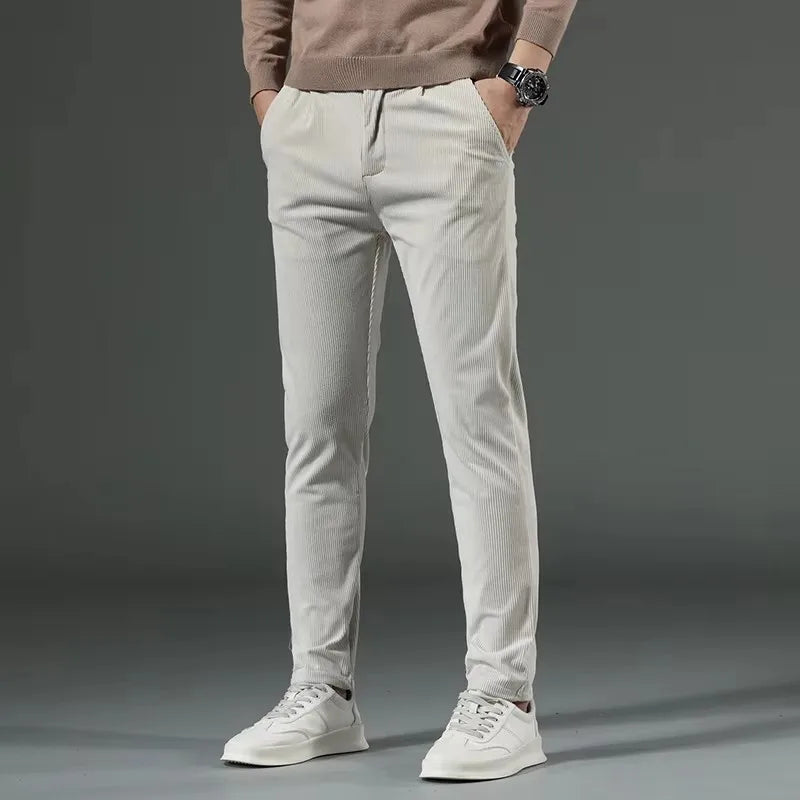 Men's Slim Fit Tapered Corduroy Trousers | Verano