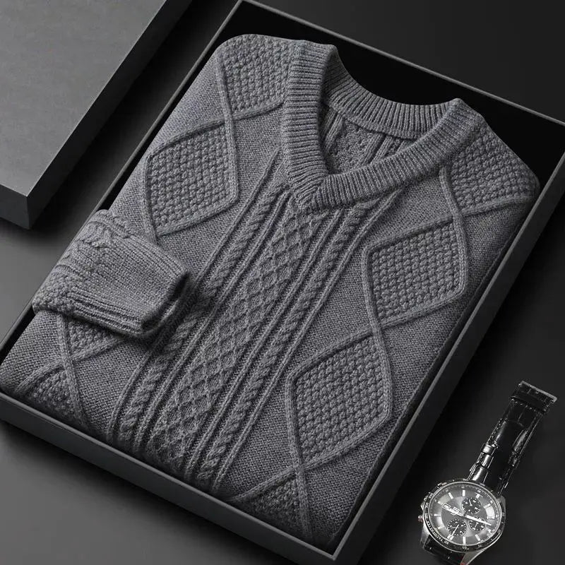 Men's Cable Knit V-Neck Sweater, Long Sleeve | Savoni